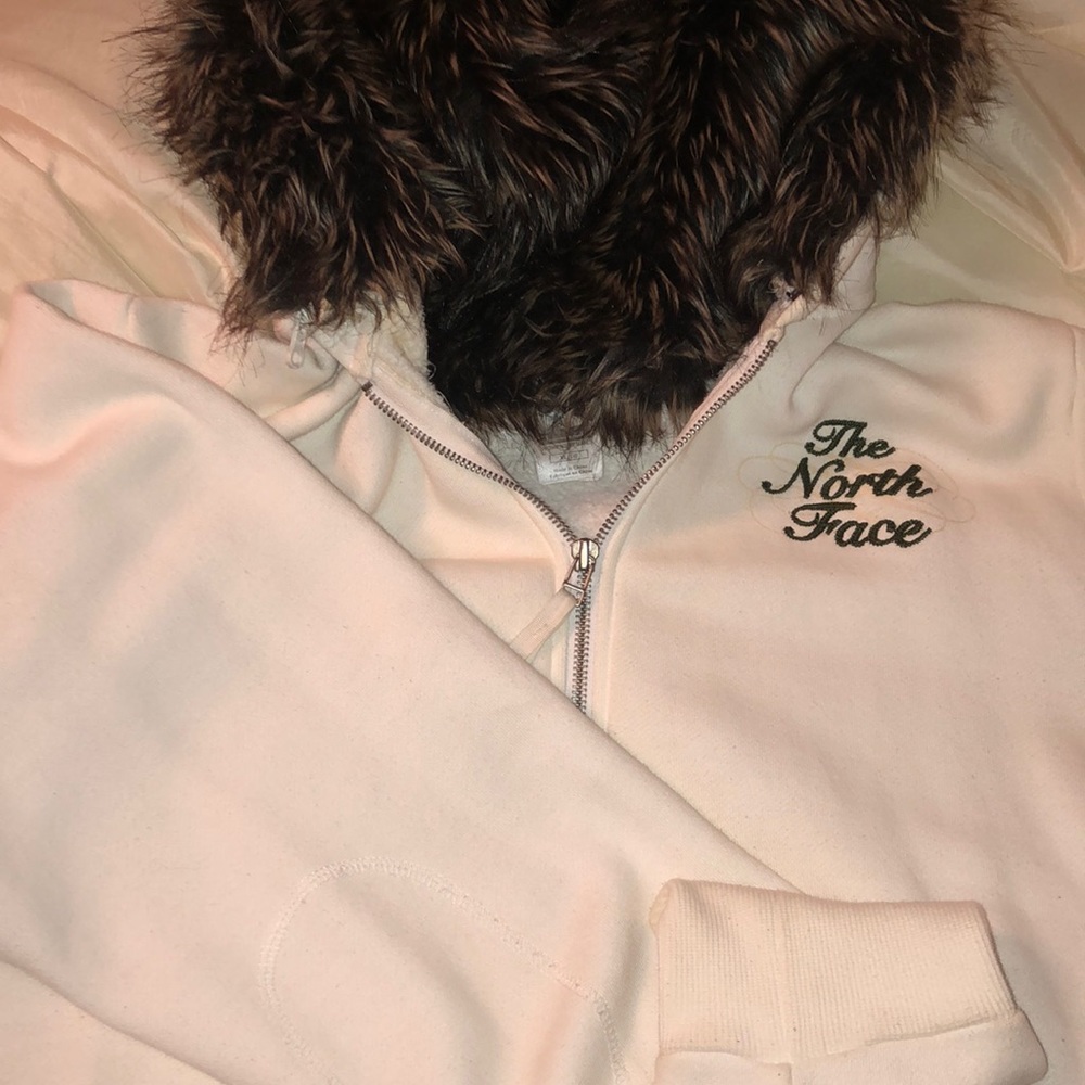 Northface zipper hoodie jacket with fur hood